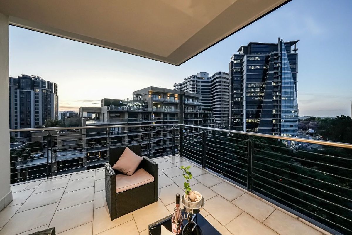 If you are looking for LUXURY at an affordable price  - You have founded. - Photo 3