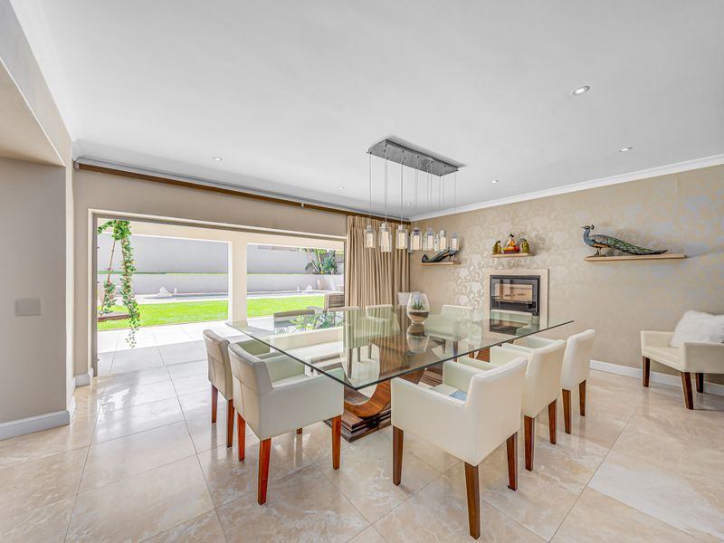 Elegant Masterpiece: A Warm Family Home and Entertainer's Delight. Serious Sellers! - Photo 7