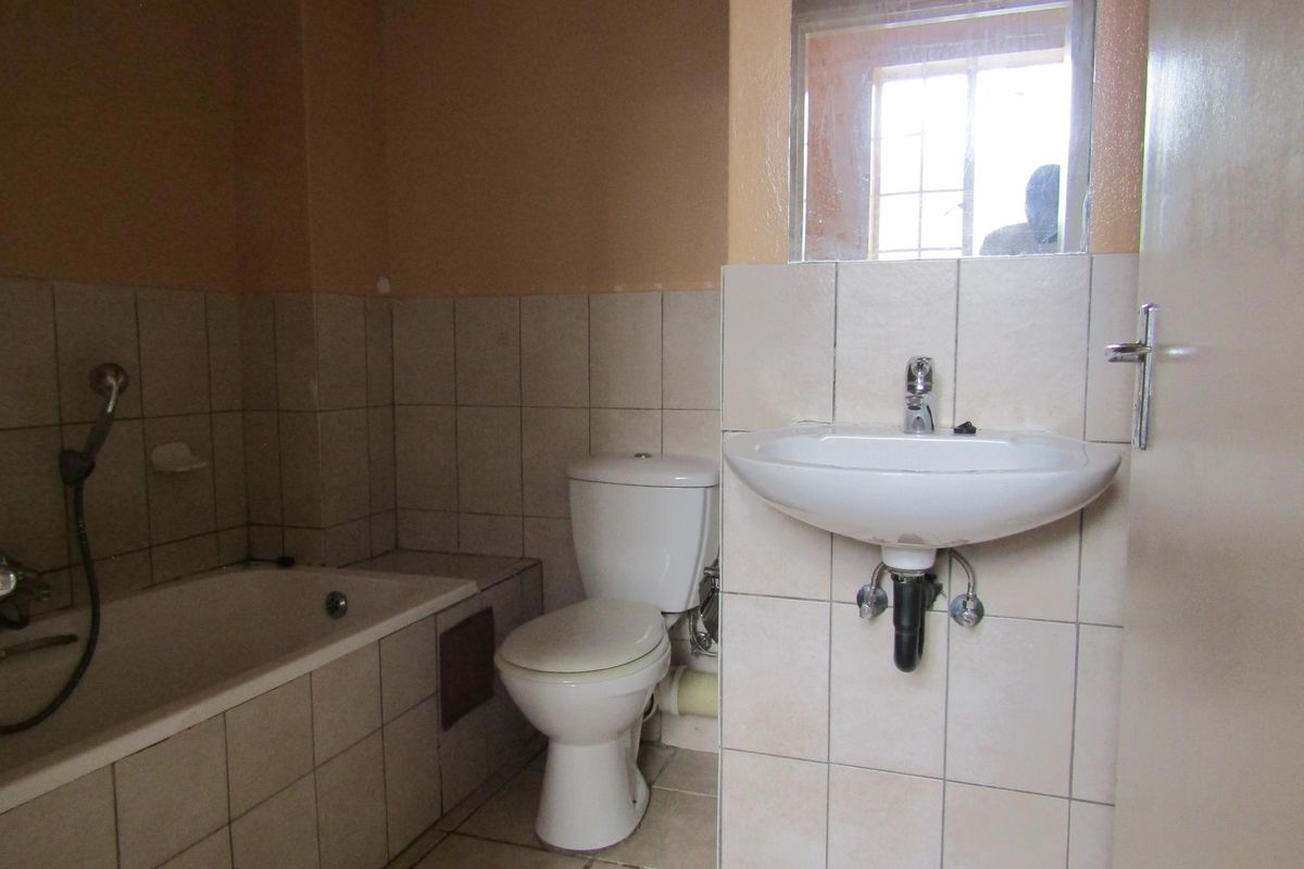 Apartment Rental Monthly In Johannesburg - Photo 5