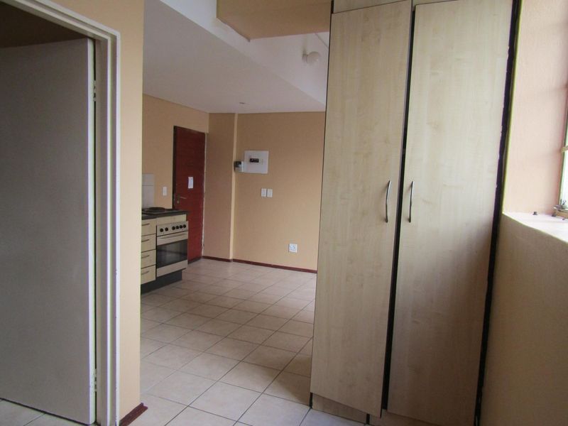 Apartment Rental Monthly In Johannesburg - Photo 10