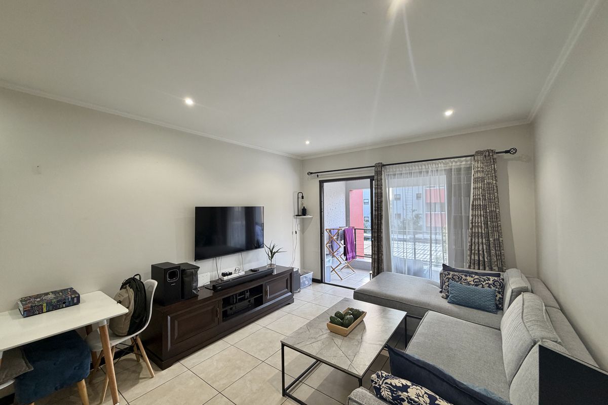 Apartment For Sale In Midrand - Photo 3