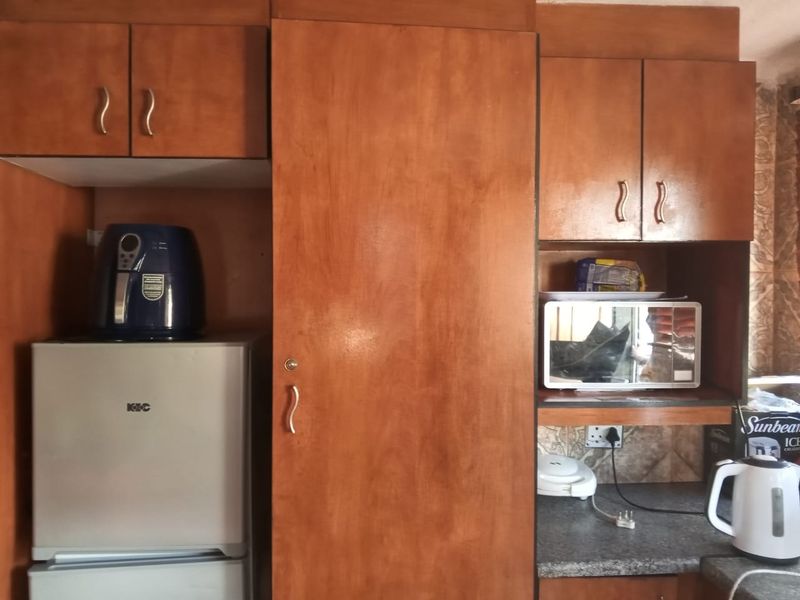 4-Room Home with Great Potential in Soshanguve-L - Photo 2