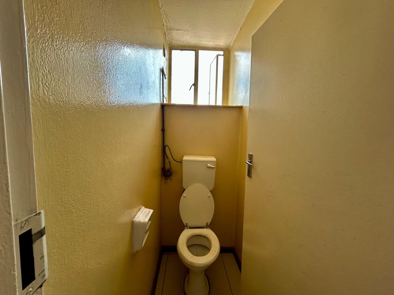 Spacious Living, Smart Investment Opportunity - Photo 7