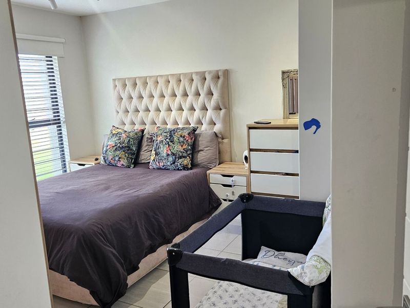 3 Bed, 2 Bath Garden Apartment- Waterfall - Photo 5