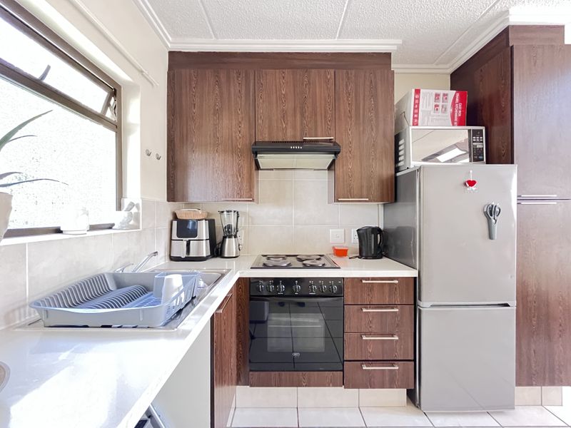 Stop Renting the Vibe. Own It. 📍 33 Shicara, Bryanston - Photo 8