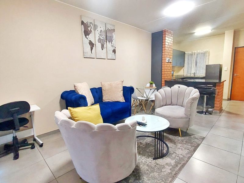 Fully Furnished 2 Bed, 2 Bath Apartment At Waterfall Ridge - Photo 6