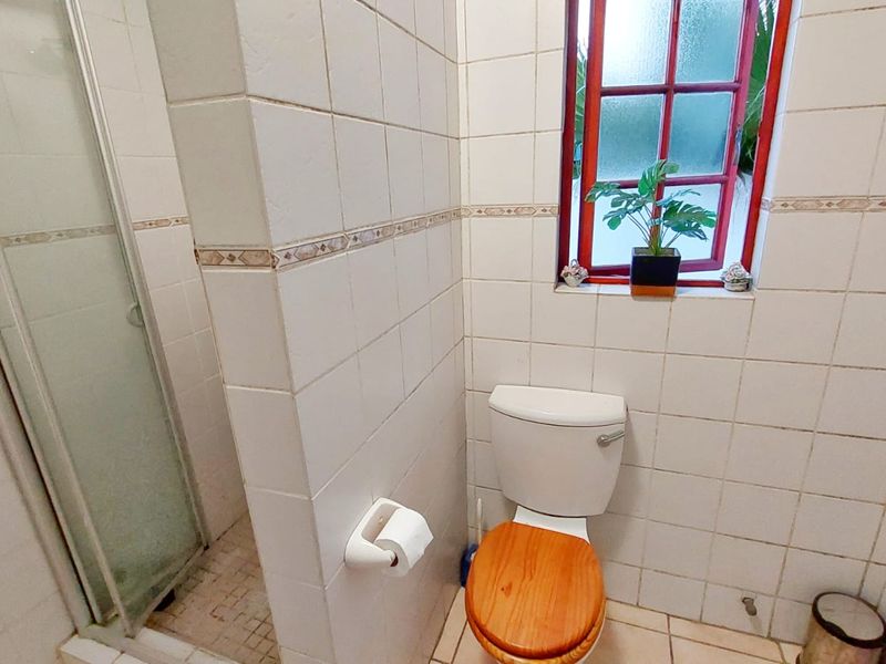 Charming Freehold Home in A Secure Estate in the sought-after Kyalami Encathment - Photo 10