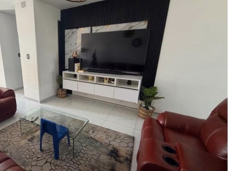 Spacious Arcadia Heights Investment Gem - Photo 7