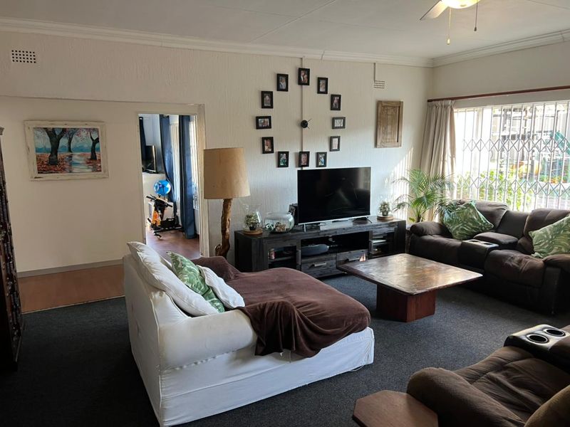 3B1B COTTAGE TO LET - Photo 2