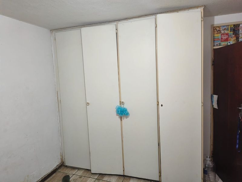 Prime Sunnyside Fixer-Upper Opportunity - Photo 8