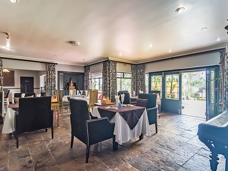 House, SPA, Restaurant and B&B Selling as a Property right next to Lion Park - Photo 6