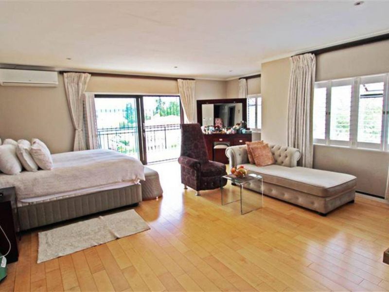 A Masterpiece of Modern Elegance: Discover 8 Berkeley Square, Bryanston you’ve been searching for - Photo 8