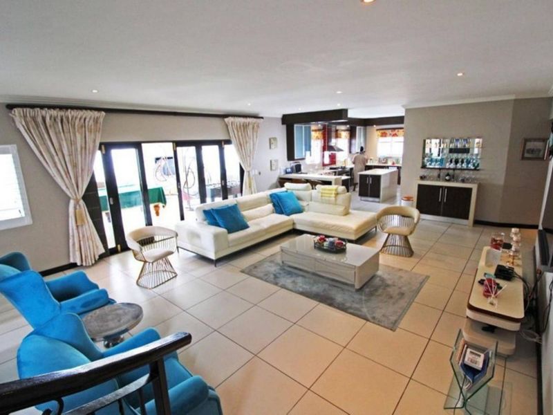 A Masterpiece of Modern Elegance: Discover 8 Berkeley Square, Bryanston you’ve been searching for - Photo 3