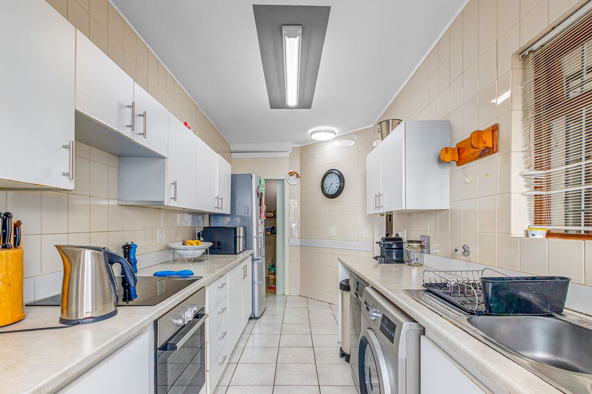 Elevate Your Every Day living to 10 Cadogan Place, Bryanston - Photo 4