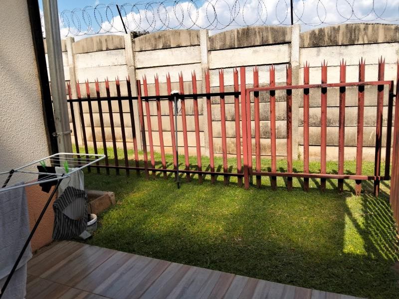 THREE BEDROOMS TOWNHOUSE FOR SALE IN RIDGEWAY - Photo 5