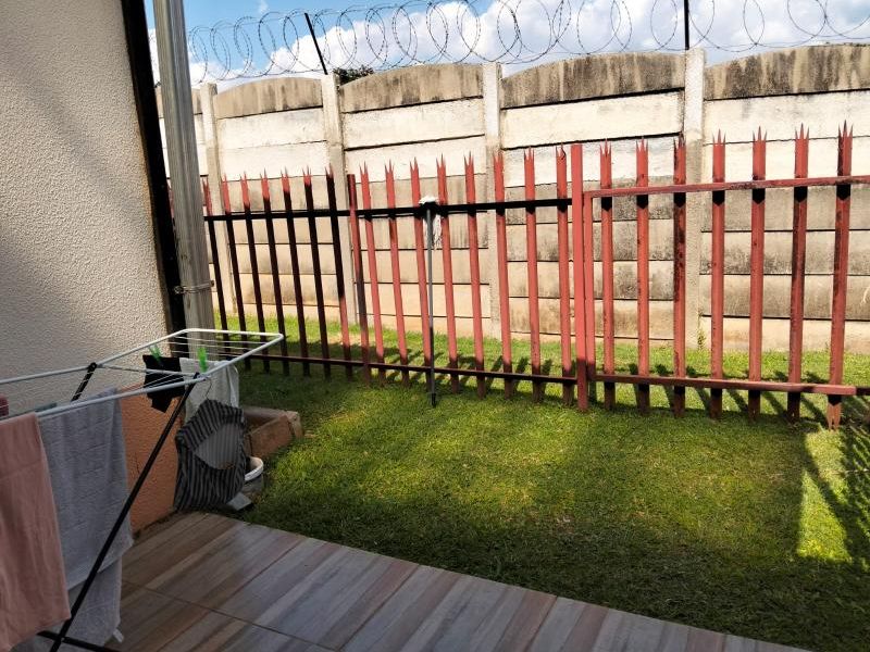 THREE BEDROOMS TOWNHOUSE FOR SALE IN RIDGEWAY - Photo 6