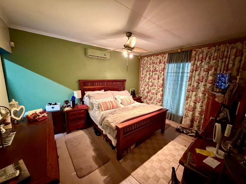 Family Home with Flatlet! - Photo 5