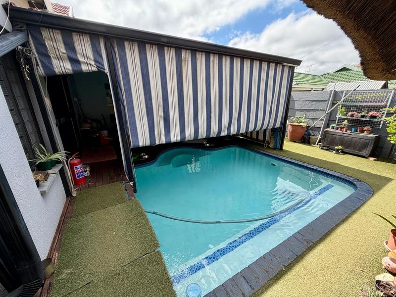 Family Home with Flatlet! - Photo 9