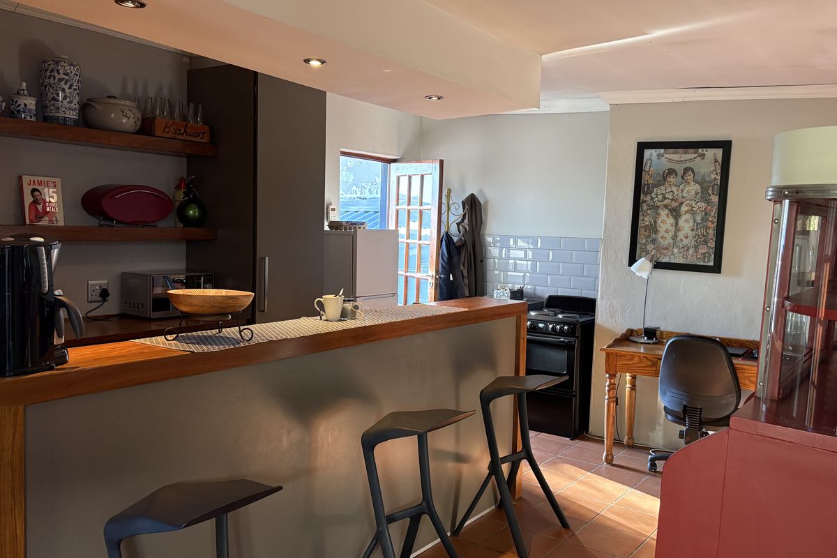 Detached Rental Monthly In Johannesburg - Photo 2