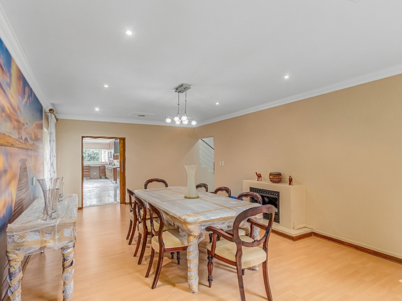 5 Bedroom House - Sunninghill - Photo 4