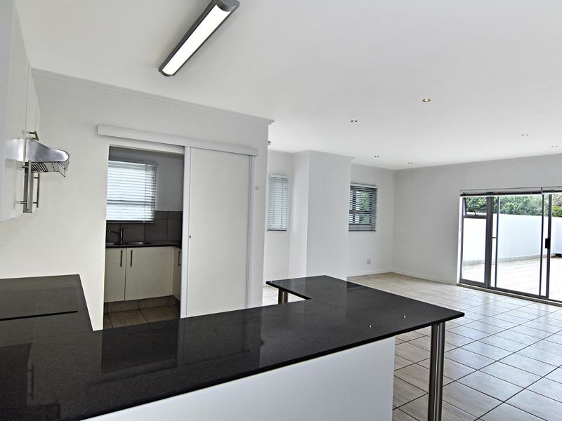 3 Bedroom Apartment o Let in Morningside Manor, Sandton - Photo 10