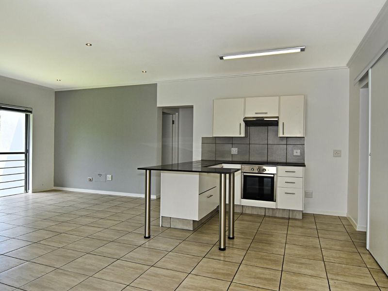 3 Bedroom Apartment o Let in Morningside Manor, Sandton - Photo 6