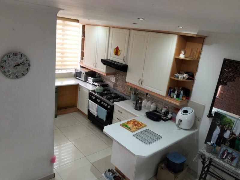 THREE BEDROOMS DUPLEX FOR SALE IN THE HILL, LINMEYER GARDEN VILLAGE - Photo 4