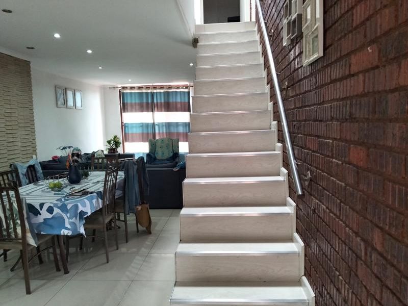 THREE BEDROOMS DUPLEX FOR SALE IN THE HILL, LINMEYER GARDEN VILLAGE - Photo 7