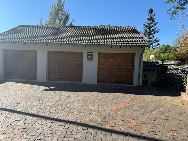 Smart Buyers Move  Early - Photo 1