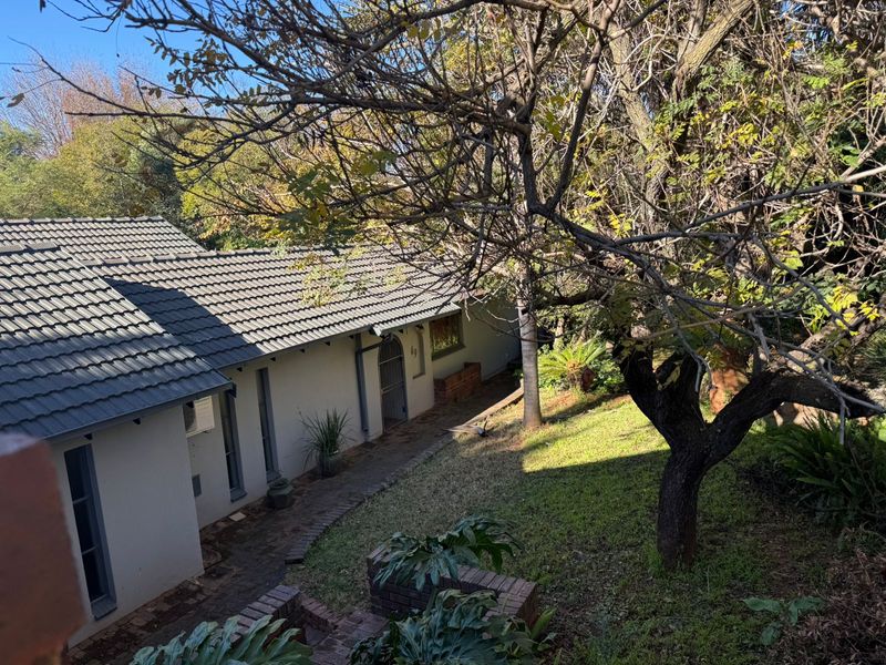 Smart Buyers Move  Early - Photo 4