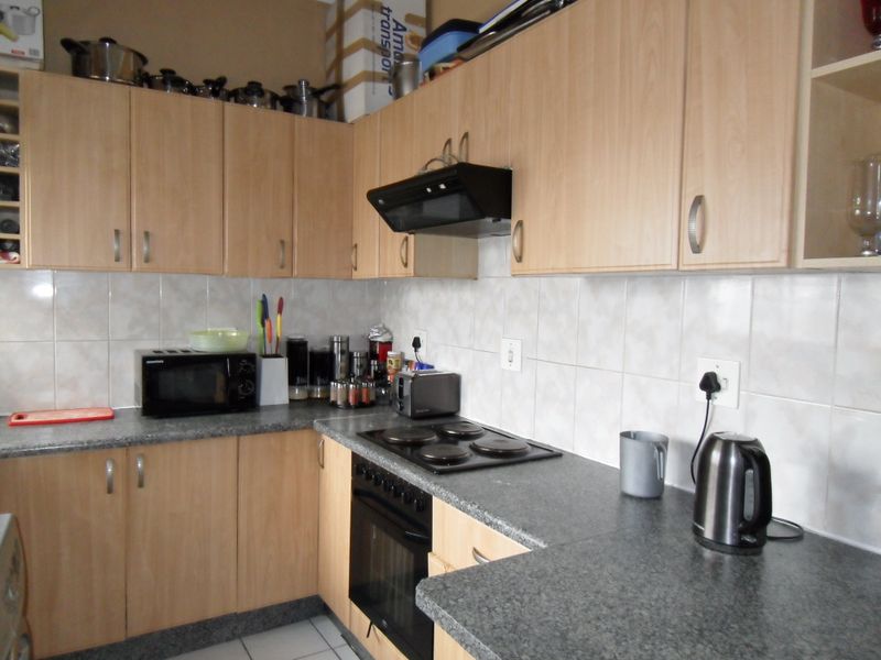 Townhouse For Sale - Photo 5