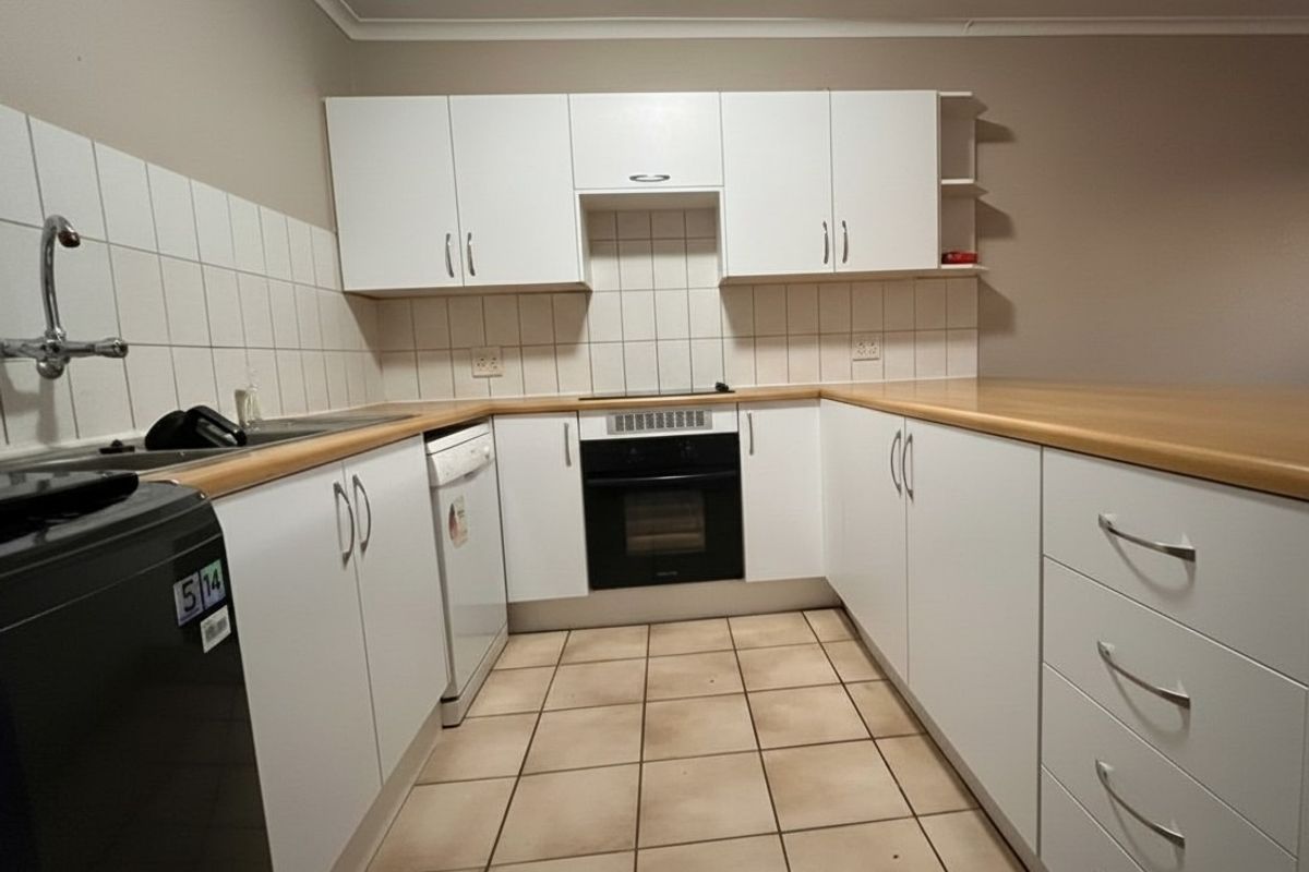 Fall in Love with This Stunning Hennopspark Townhouse - Photo 2