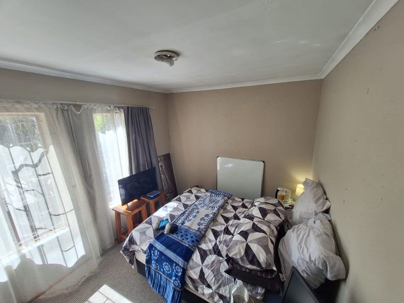 Fall in Love with This Stunning Hennopspark Townhouse - Photo 4
