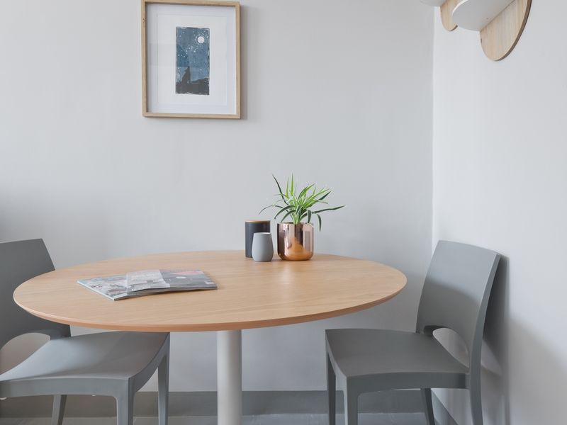 Jewel City (Maboneng) Modern & Convenient from Studio to 2 Beds - Photo 8