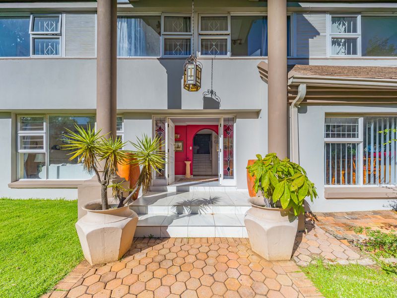 Freehold For Sale In Randburg - Photo 2