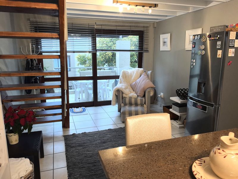 Apartment For Sale In Sandton - Photo 5