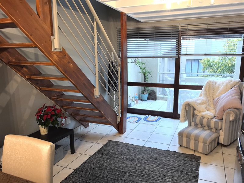 Apartment For Sale In Sandton - Photo 6