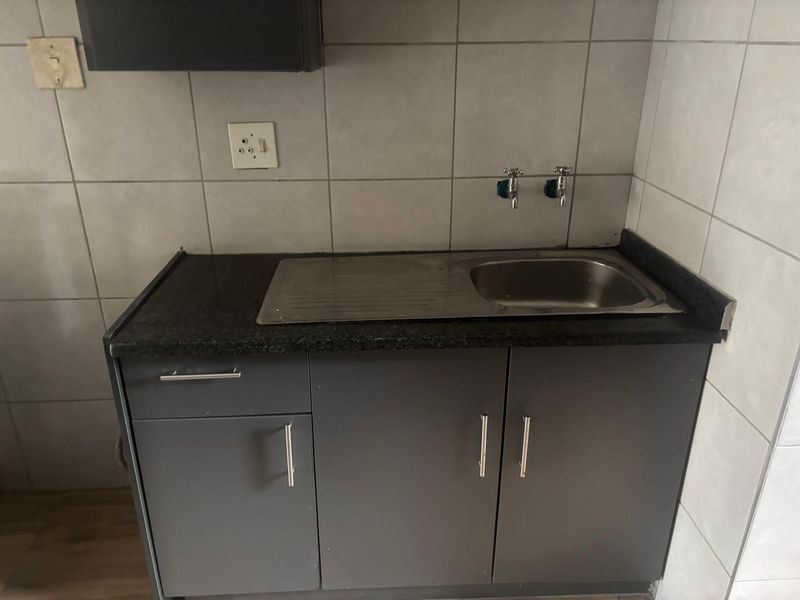 Apartment Rental Monthly In Johannesburg - Photo 6