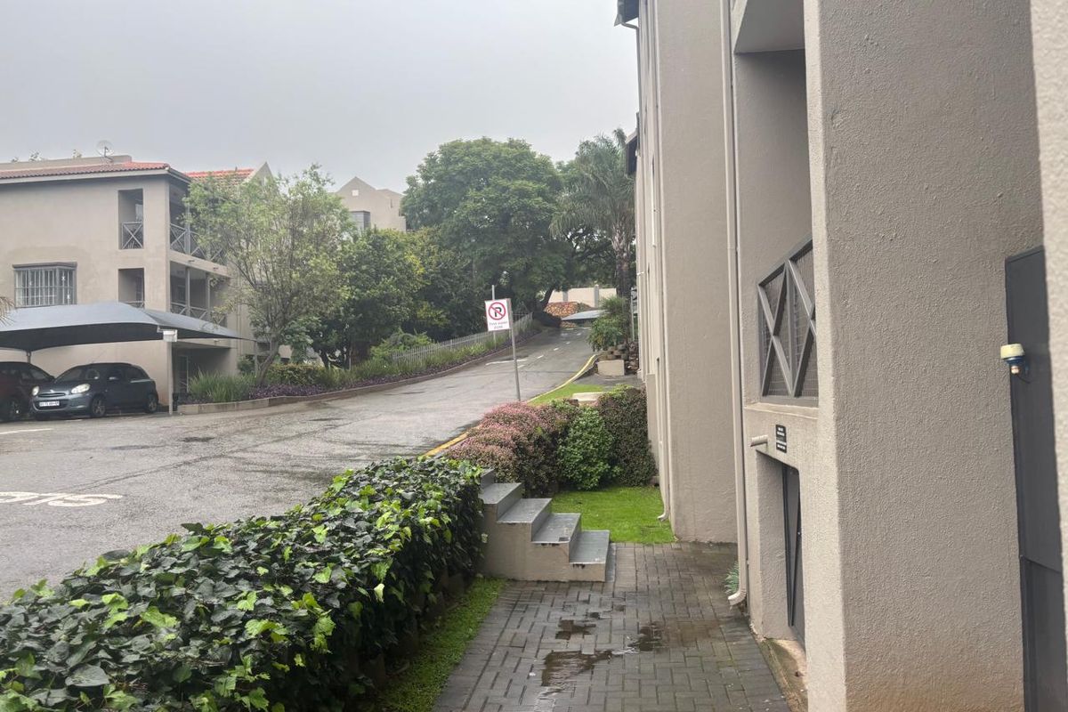 Apartment Rental Monthly In Johannesburg - Photo 3