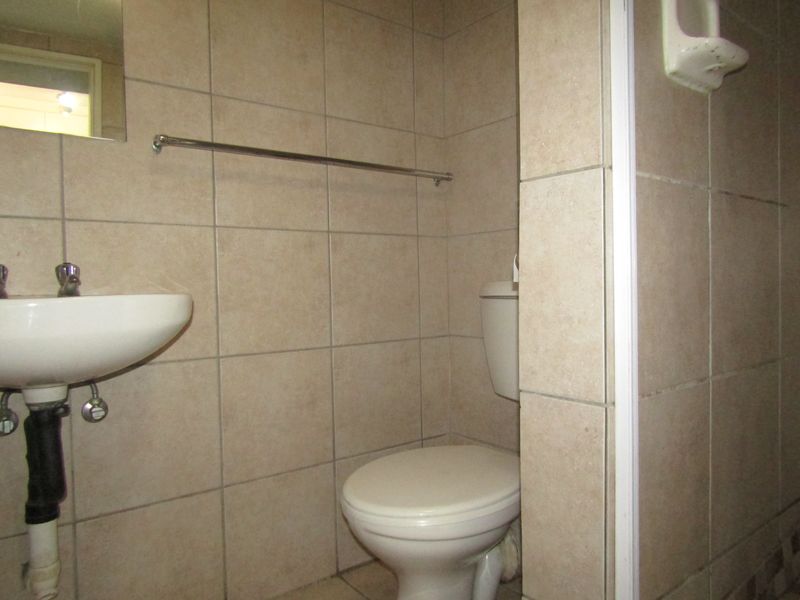 Apartment Rental Monthly In Johannesburg - Photo 8