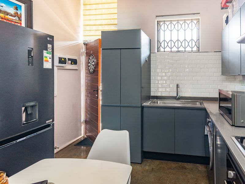 ON AUCTION | VICTORIA / NORWOOD - URGENT RELOCATION SALE - Photo 4