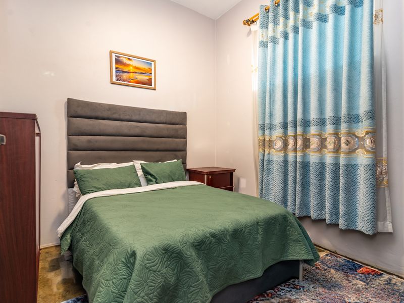 ON AUCTION | VICTORIA / NORWOOD - URGENT RELOCATION SALE - Photo 3