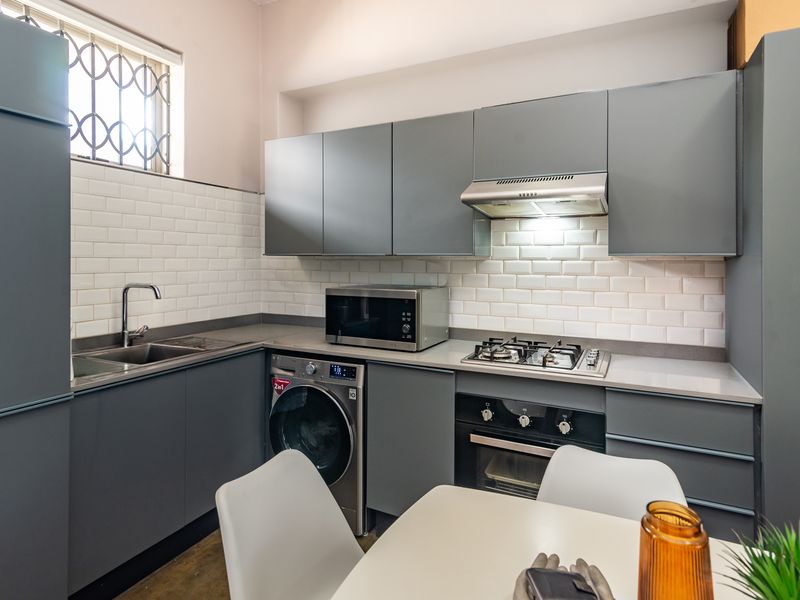 ON AUCTION | VICTORIA / NORWOOD - URGENT RELOCATION SALE - Photo 6