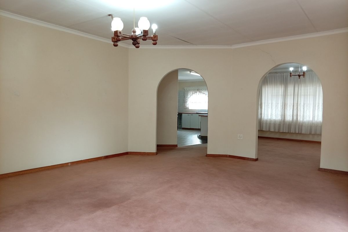 Charming 3 bedroom townhouse available to let in Standerton Central - ideal for comfortable living! - Photo 4