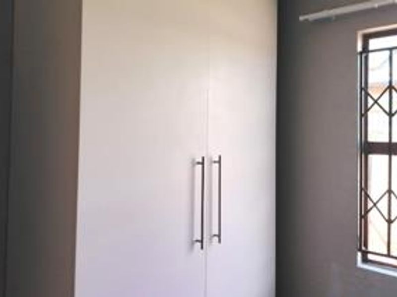 3 Bedroom house for sale in Klerksoord - Photo 7