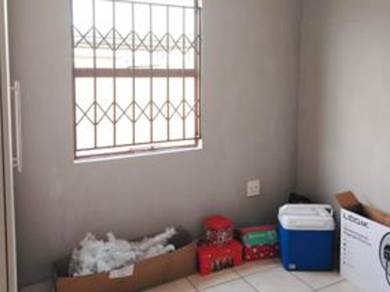 3 Bedroom house for sale in Klerksoord - Photo 6