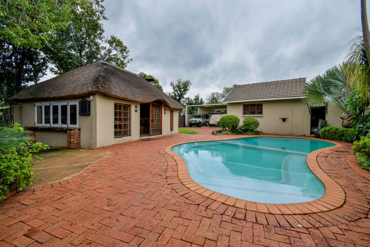 Perfect for families seeking space and comfort! - Photo 4