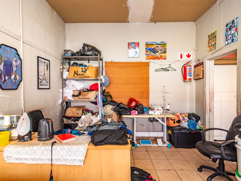 Turffontein Property with multiple income-generating opportunities - Photo 8