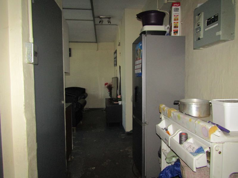 CASH BUYERS ONLY!!! - Photo 7