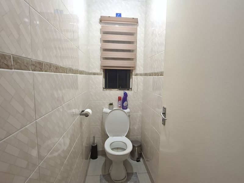 Modern 3-Bed with Massive Expansion Potential - Photo 6